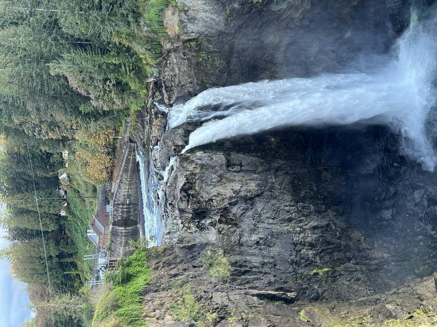 Snoqualmie Falls scenic day trip from Seattle
